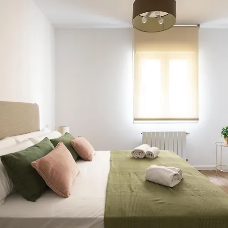 Comfort And Style In The Center Of Santander